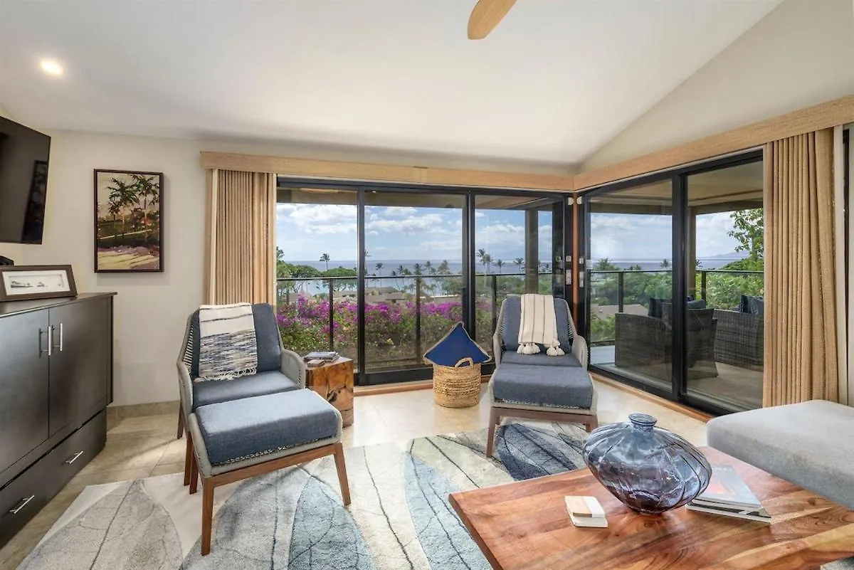 Semesterbostad Wailea Elua #202 — Huge Views — Luxury Remodel Villa